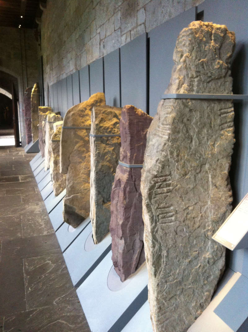 Piedras Ogham en University College Cork